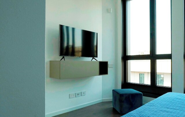 サン バビラ セントラル タワー バイ レントポリス - ハイエンド 1 ベッドルーム ウィズ パノラミック テラス オーバールッキング ドゥオーモ