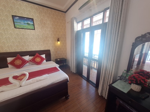 ルアンプラバン パビリオン ホテル & トラベル