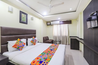 ファブホテル アンプル ヤード