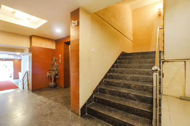 ファブホテル アンプル ヤード