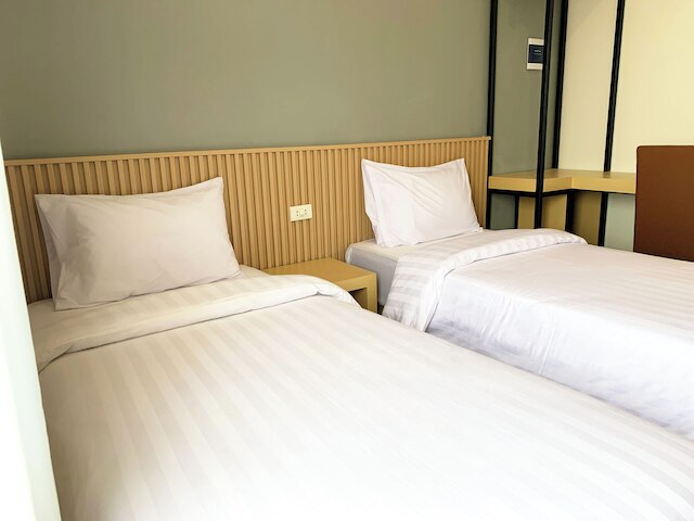 アップシティ ホテル バイ サジワ