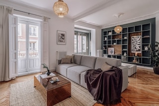 リブランディ - 2 ベッドルームズ イン リスタ