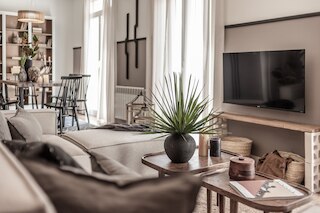 ヤンガンビ - 2 ベッドルームズ アンド オフィス イン リスタ