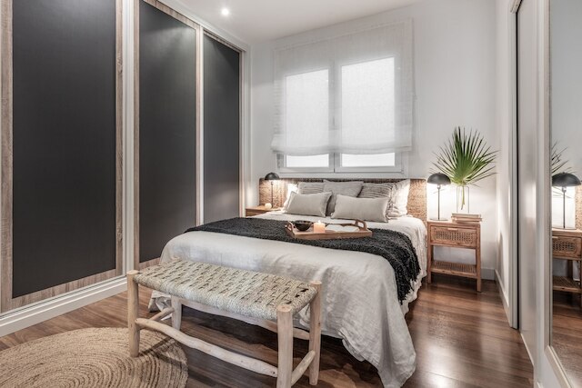 ヤンガンビ - 2 ベッドルームズ アンド オフィス イン リスタ