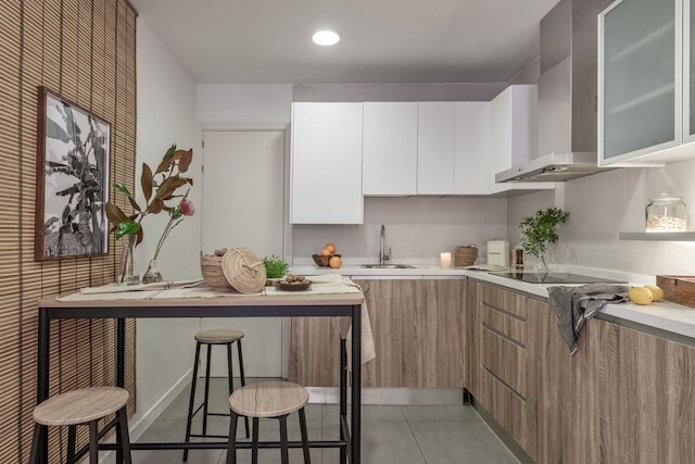 ヤンガンビ - 2 ベッドルームズ アンド オフィス イン リスタ