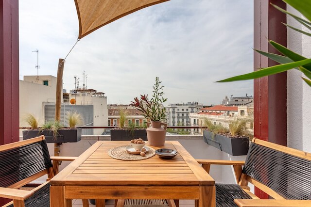 スクラ - 3 ベッドルームズ アンド テラス イン アルマグロ