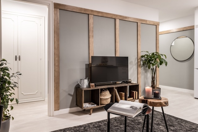 ベラルディ - 1 ベッドルーム アンド シェアード プール イン トラファルガー