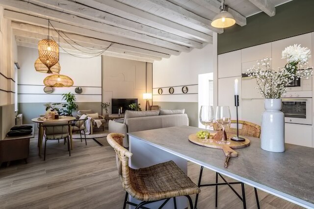 メリト - 2 ベッドルームズ アンド オフィス イン フスティシア