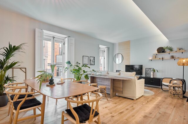 セレベス - 3 ベッドルームズ イン セントロ