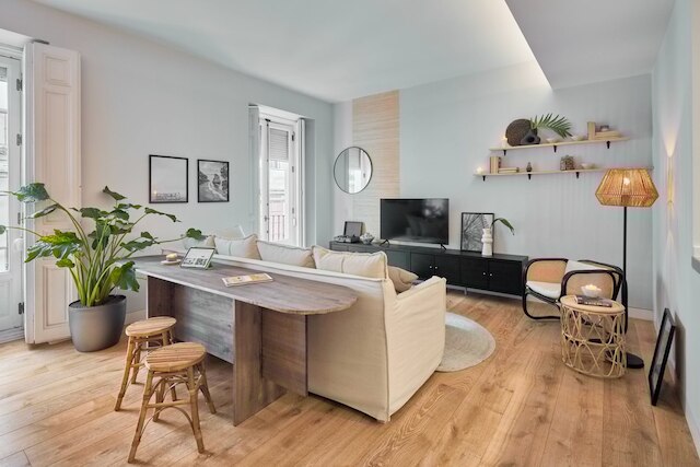 セレベス - 3 ベッドルームズ イン セントロ