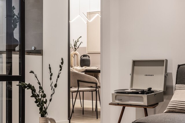 エンバ - 2 ベッドルームズ アパートメント イン リスタ