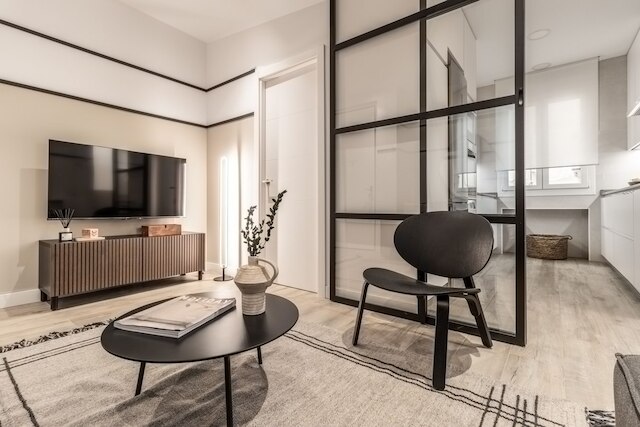 エンバ - 2 ベッドルームズ アパートメント イン リスタ