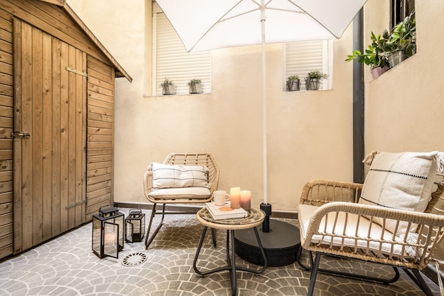 ガレズ - スタジオ アンド テラス イン ロス ロサス