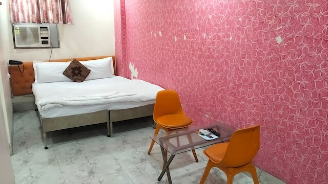 ホテル ラム パレス