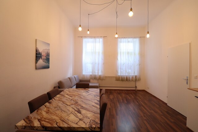 シティ パレス アパートメンツ 1020 ヴィー