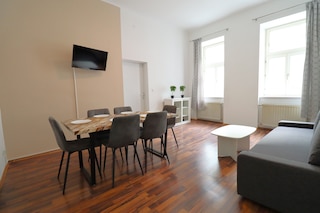 シティ パレス アパートメンツ 1020 ヴィー