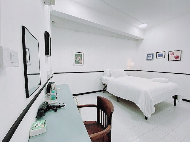 ゴー イン MRT フア ラムポーン