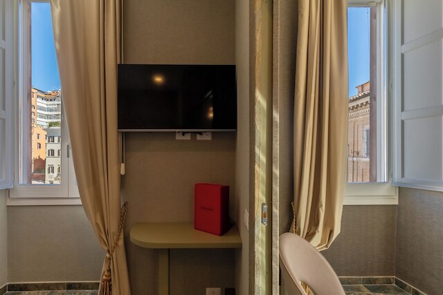 ピアッツァ ディ スパーニャ 51 ラグジュアリー ゲストハウス