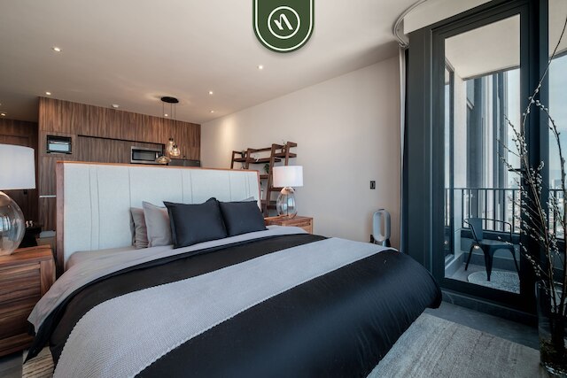 ビー グランド レフォルマ 2705