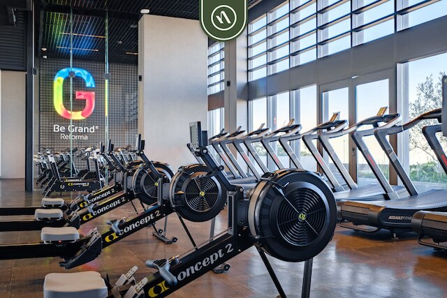 ビー グランド レフォルマ 2705