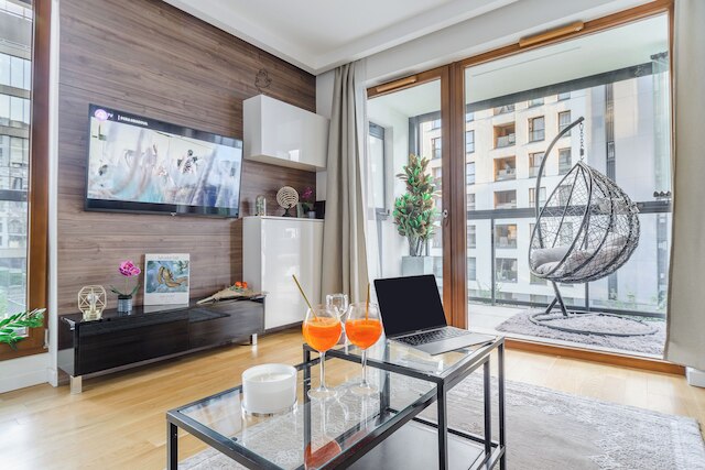 ルミナ ビューティフル アパートメント ワルシャワ