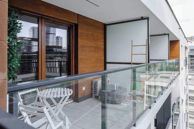 ルミナ ビューティフル アパートメント ワルシャワ