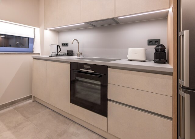 フェードラス リビング: アテネ ラグジュアリー レジデンシズ ベージュ