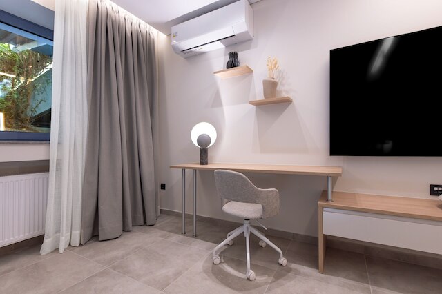 フェードラス リビング: アテネ ラグジュアリー レジデンシズ ベージュ