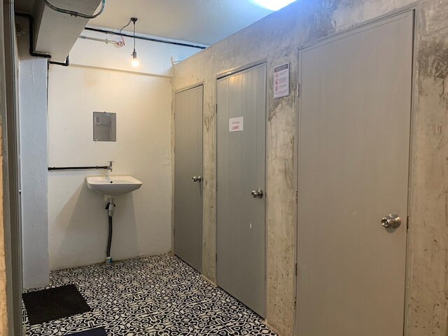 グラビティ ホステル