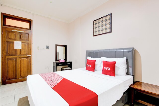 コレクション O シンパン リマ ニア シンパン リマ スマラン フォーマリー ホテル エベン ハエゼル