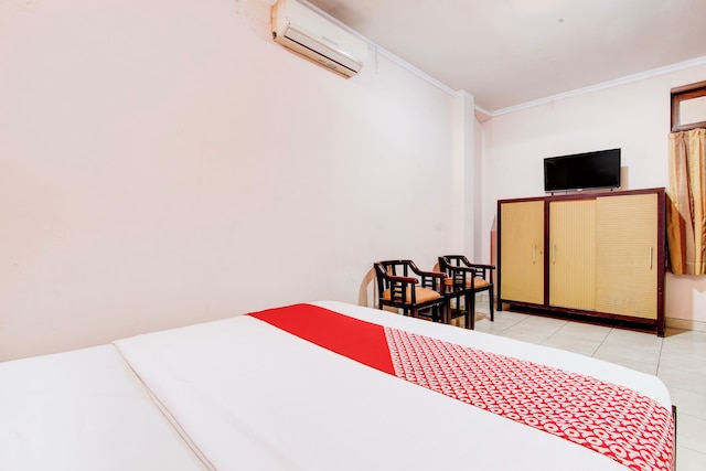 コレクション O シンパン リマ ニア シンパン リマ スマラン フォーマリー ホテル エベン ハエゼル