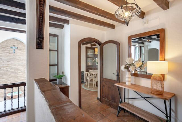 ジェンティール ホーム ミラドール デ ロス レイエス