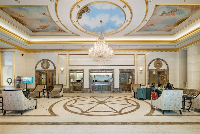 オアフ ロイヤルガーデン アット ワイキキ 2010 コンド