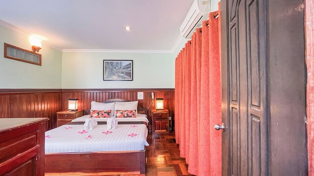 シェムリアップ センター ホテル