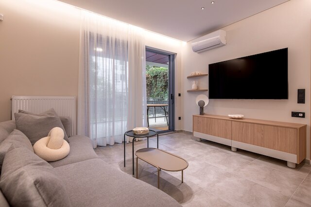 フェードラス リビング アテネ ラグジュアリー レジデンス アイボリー