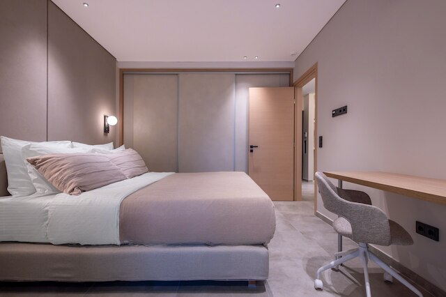 フェードラス リビング アテネ ラグジュアリー レジデンス アイボリー