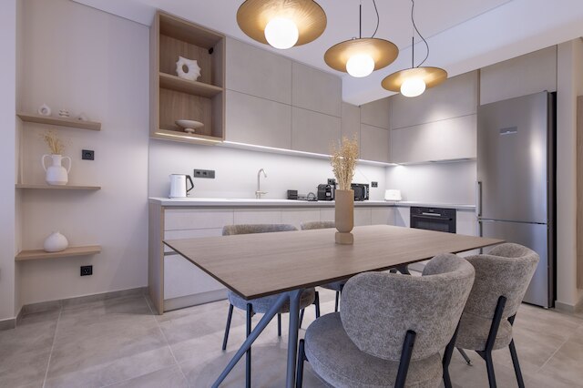 フェードラス リビング：アテネ ラグジュアリー レジデンス サンズ