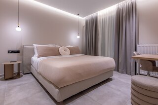 フェードラス リビング：アテネ ラグジュアリー レジデンス サンズ