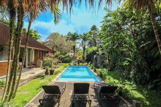 タマン リトゥハユ コテージズ ウブド