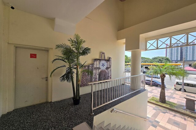 ホテル セリ ワリサン メラカ, スタジアム ハン トゥア