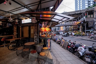 バイブス ホステル バンコク