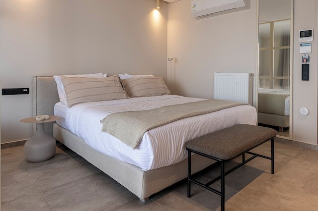 フェードラス リビング アテネ ラグジュアリー レジデンス サンストーン