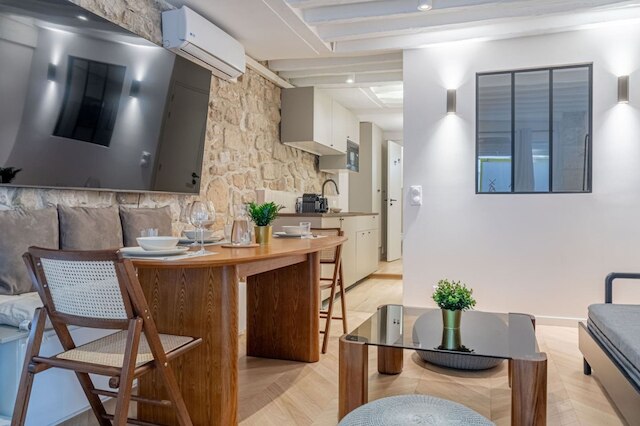 ラヴィ メゾン エアコン ジャグジー