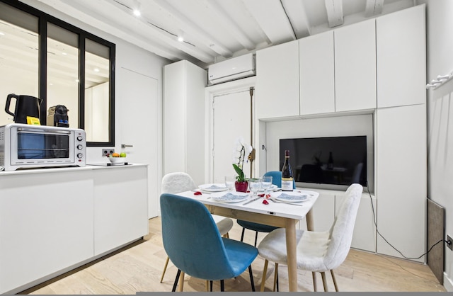 ラヴィ メゾン エアコン センター オブ パリ