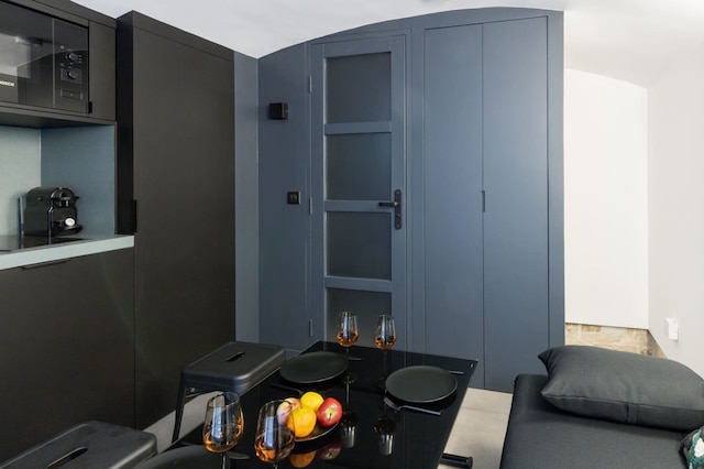 ラヴィ メゾン - ベースメント アパートメント フロント パレ ロワイヤル