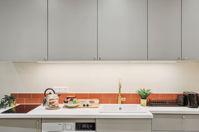 ガネロン イン パリ ウィズ 1 ベッドルームズ アンド 1 バスルームズ