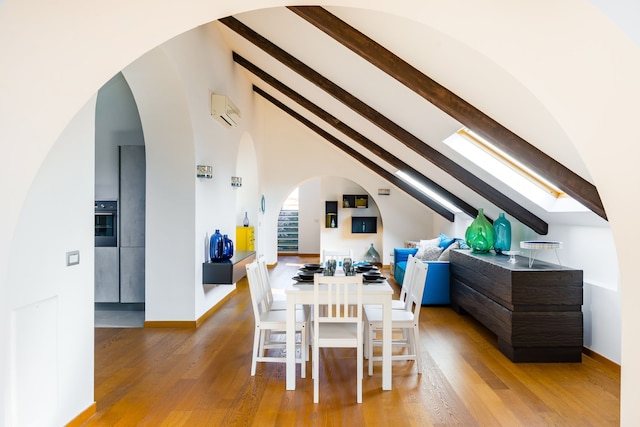 ウン テラッツォ パノラミコ ス ナポリ バイ ワンダフル イタリー