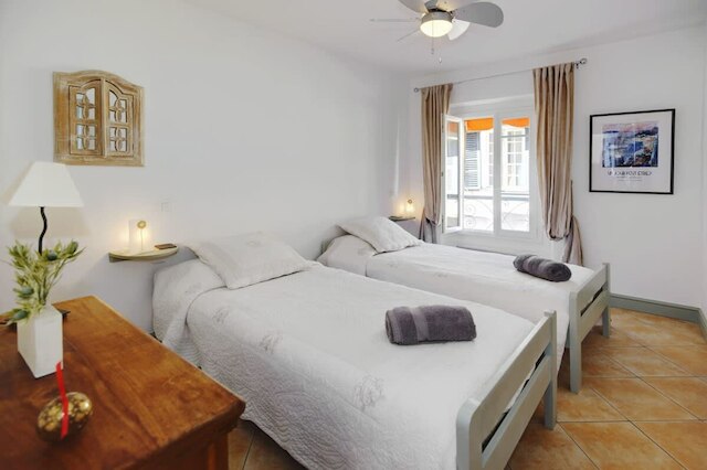 オールド タウン アパートメント ウィズ シー ビューズ エアコン