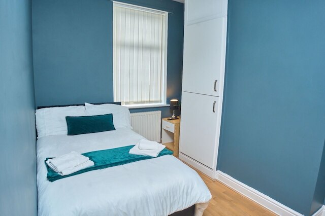 2ベッド クローズ トゥ エティハド、クープ ライブ、マンチェスター