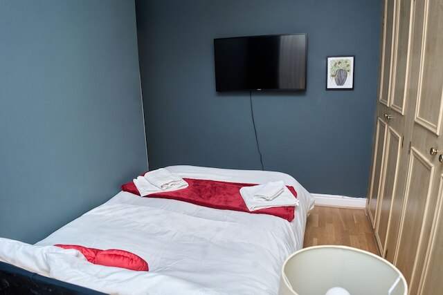 2ベッド クローズ トゥ エティハド、クープ ライブ、マンチェスター